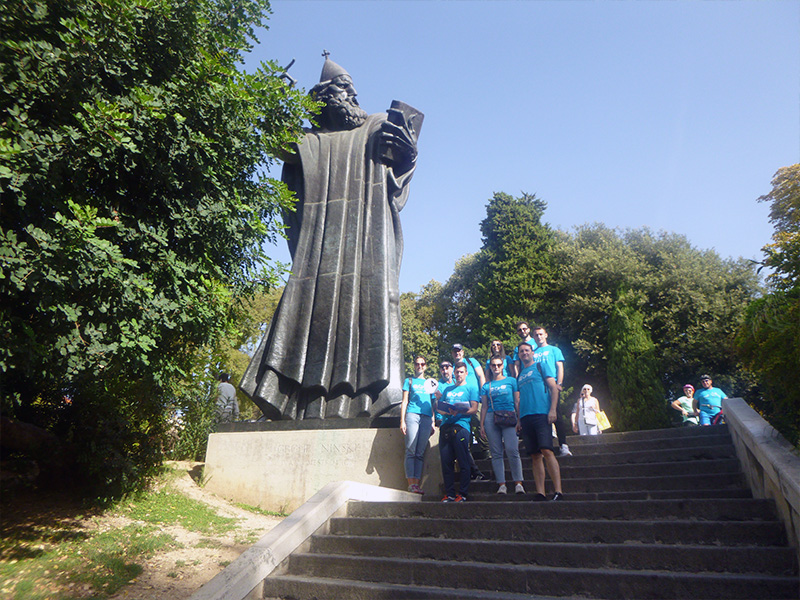CSR scavenger hunt promoting teamwork, local awareness, and community support